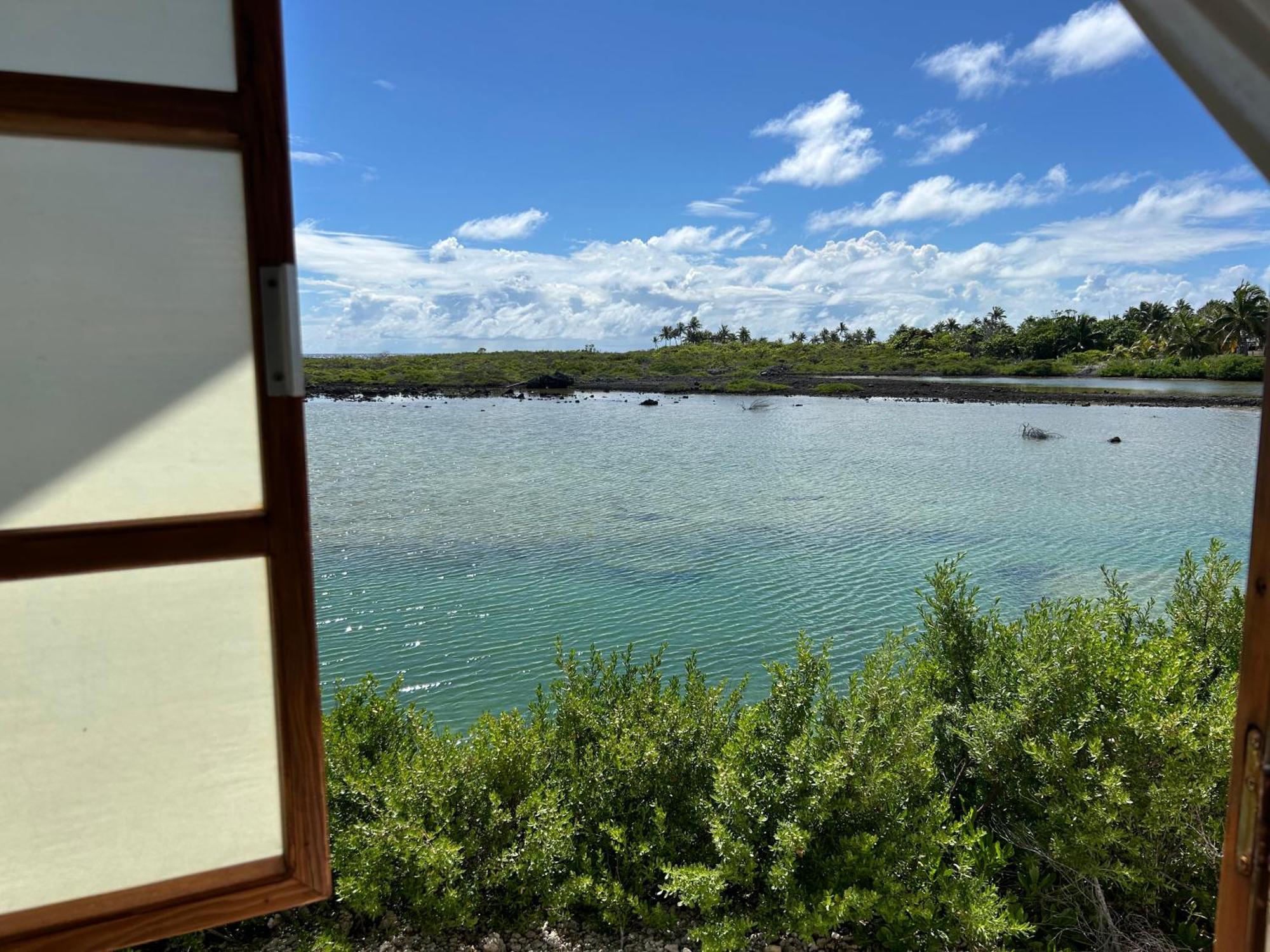 Rangiroa Bliss Hotel Tiputa Bagian luar foto